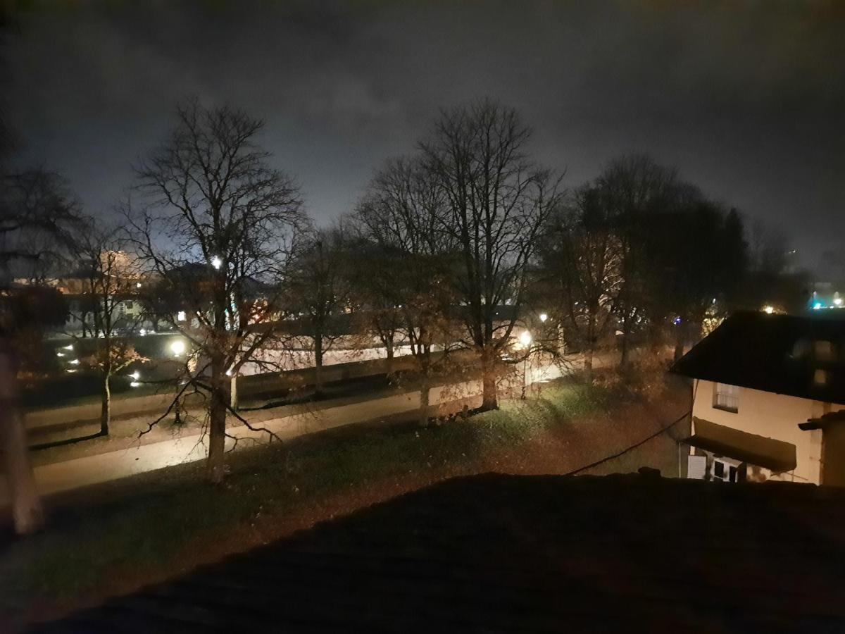 卢卡La Terrazza Fra Le Torri公寓 外观 照片