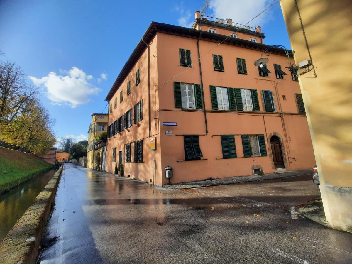 卢卡La Terrazza Fra Le Torri公寓 外观 照片