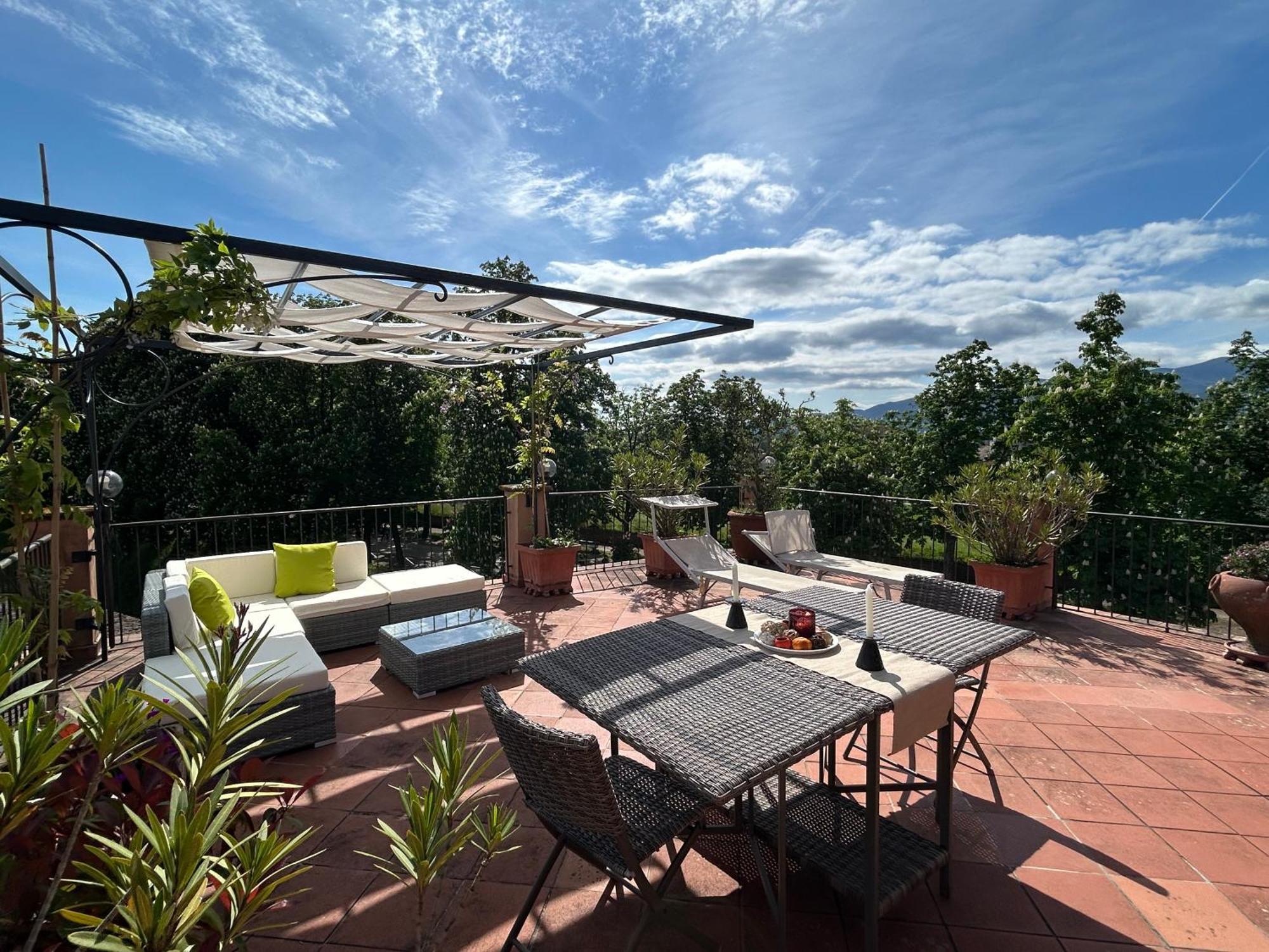 卢卡La Terrazza Fra Le Torri公寓 外观 照片
