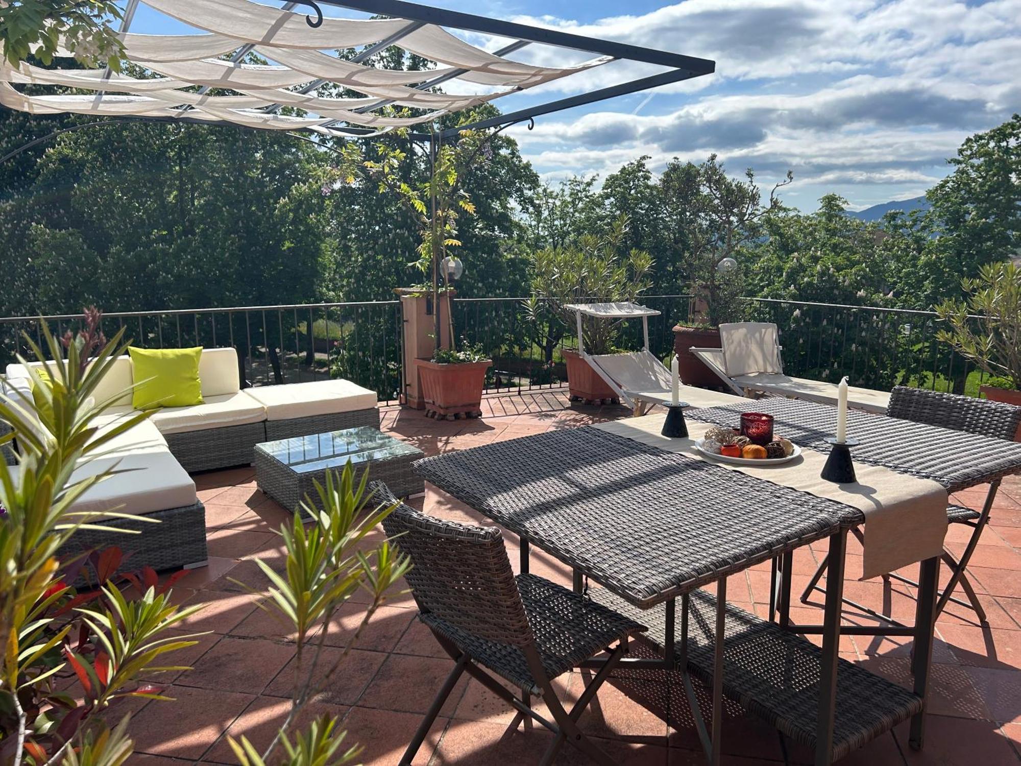 卢卡La Terrazza Fra Le Torri公寓 外观 照片